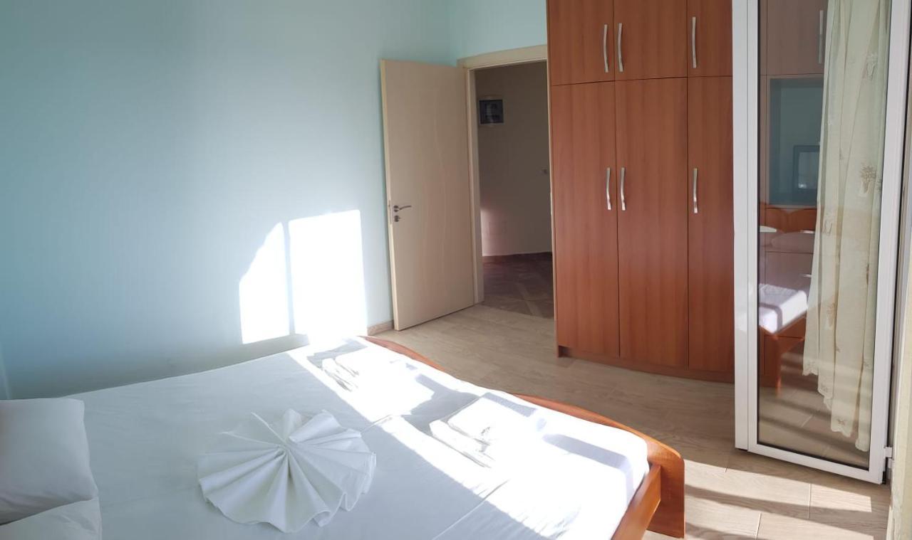 Stunning Sea View Apartments Sarandë Exteriér fotografie